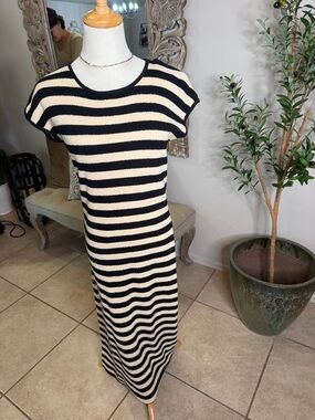 Zara Black and Cream Striped Knit Maxi Dress